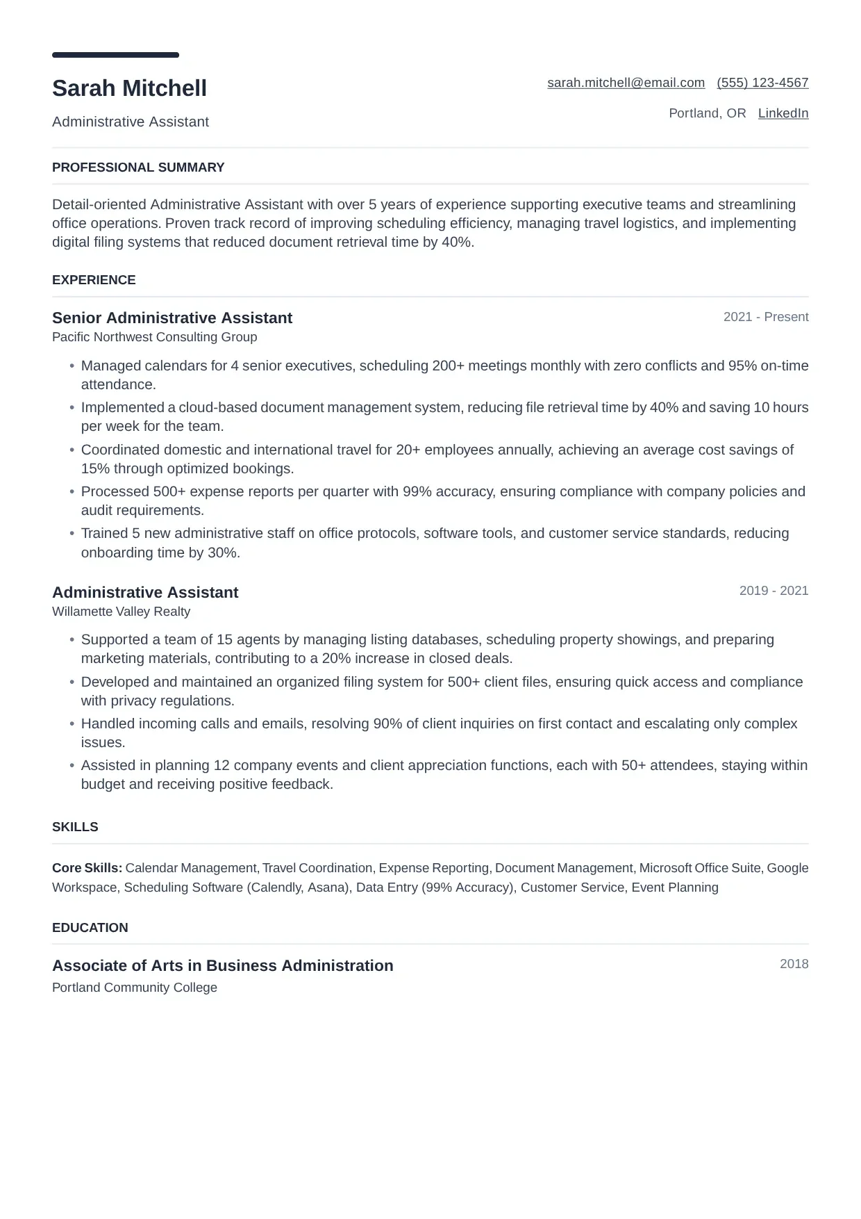 Administrative Assistant resume sample, Modern template